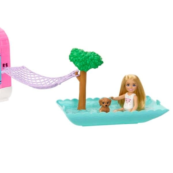 Barbie Chelsea 2-In-1 Camper Playset With Chelsea Small Doll, 2 Pets & 15 Accessories HNH90 - Image 6