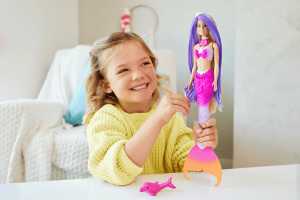 Barbie “Malibu” Mermaid Doll With Color Change Feature, Pet Dolphin And Accessories HRP97 - Image 2