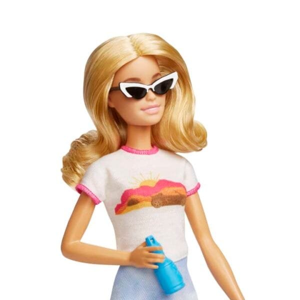Barbie Doll And Accessories, 'Malibu' Travel Set Including Working Suitcase HJY18 - Image 5