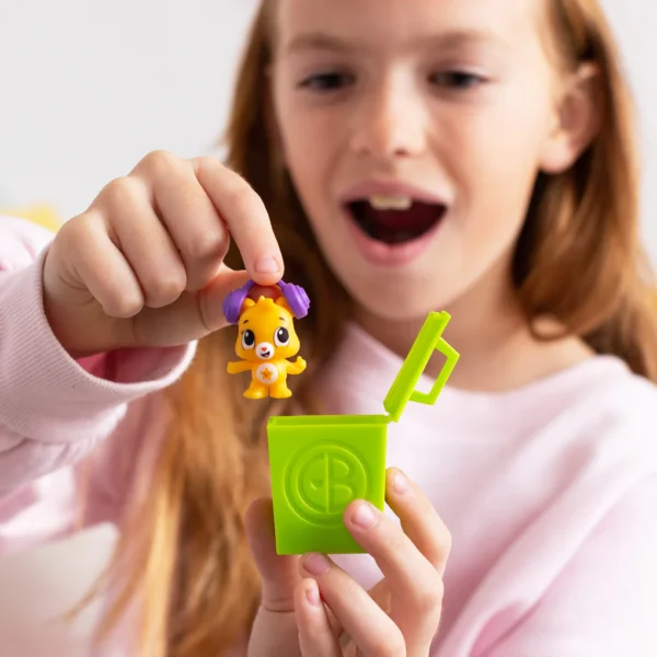 Care Bears Lil' Besties Surprise Figures - Image 4