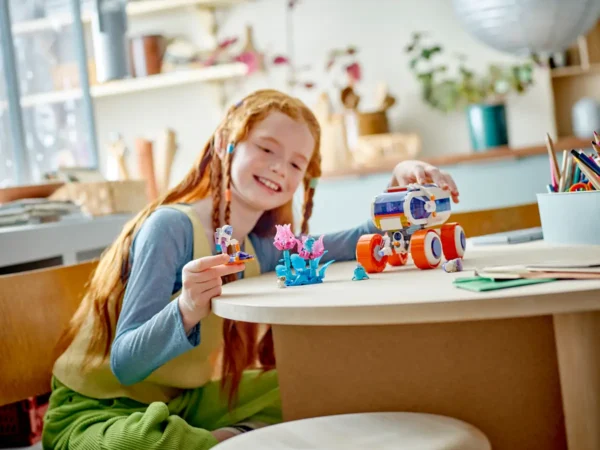 LEGO FRIENDS SPACE RESEARCH ROVER (42602) - Image 5