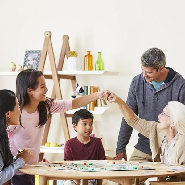 MONOPOLY CLASSIC Game, Singapore Edition C1009 - Image 3
