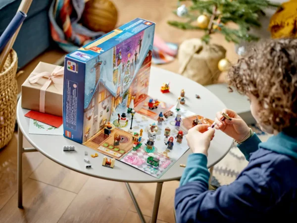 LEGO HARRY POTTER ADVENT CALENDAR 2023 (76418) - Image 4