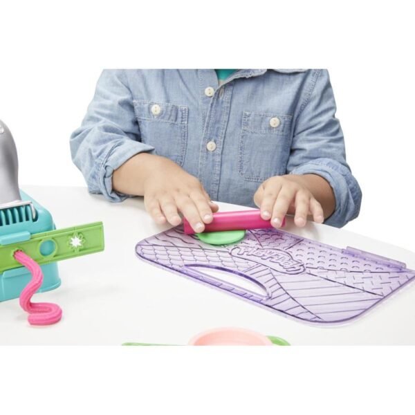 Play-Doh On the Go Imagine and Store Studio with Over 30 Tools and 10 Cans F3638 - Image 5