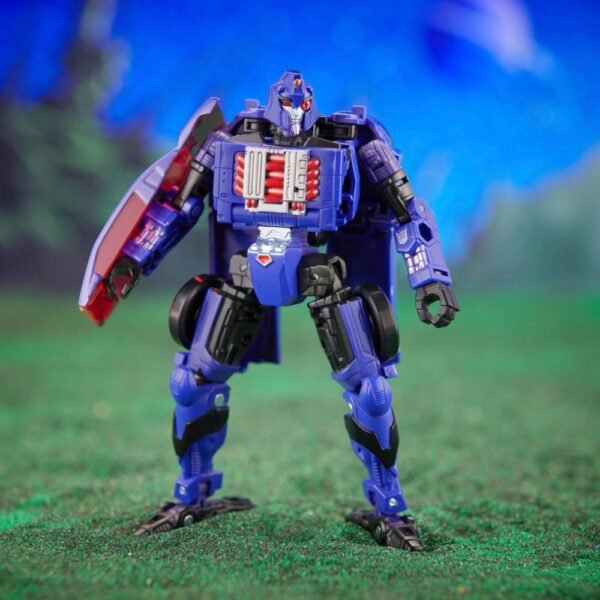Transformers Legacy Evolution Deluxe Cyberverse Universe Shadow Striker Action Figure F7197 - Image 6