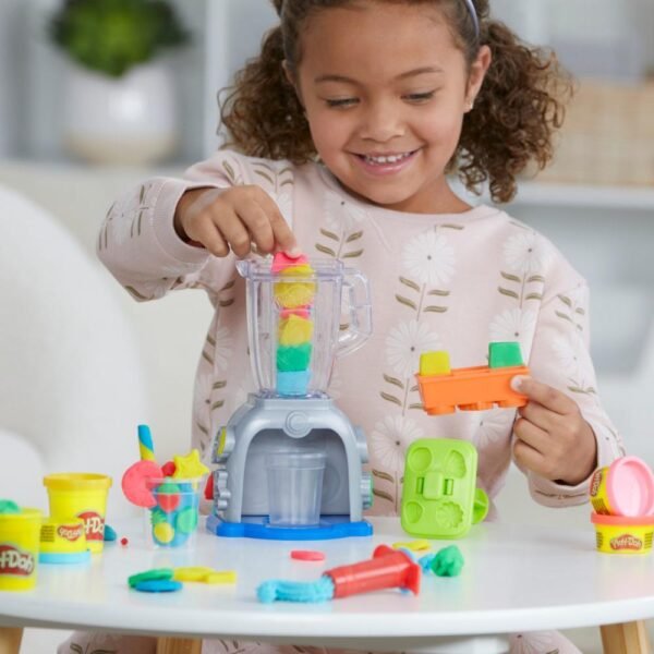Play-Doh Swirlin' Smoothies Toy Blender Playset, Play Kitchen Toys F9142 - Image 9