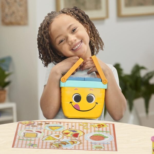 Play-Doh Picnic Shapes Starter Set, 12 Tools and 6 Cans, Preschool Toys F6916 - Image 5