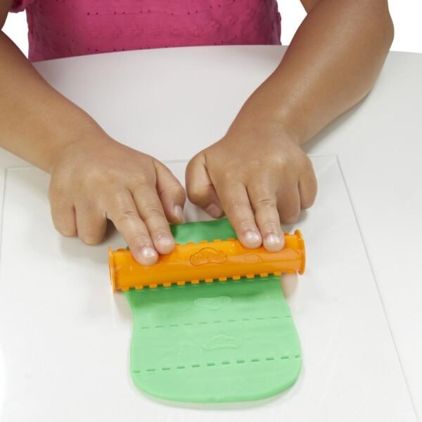 Play-Doh Zoom Zoom Vacuum and Cleanup Toy with 5 Colors F3642 - Image 8