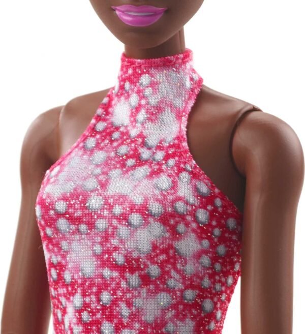Barbie Winter Sports Figure Skater Doll Brunette (30 cm) with Pink Dress, Jacket, Rose Bouquet and Trophy HCN31 - Image 5