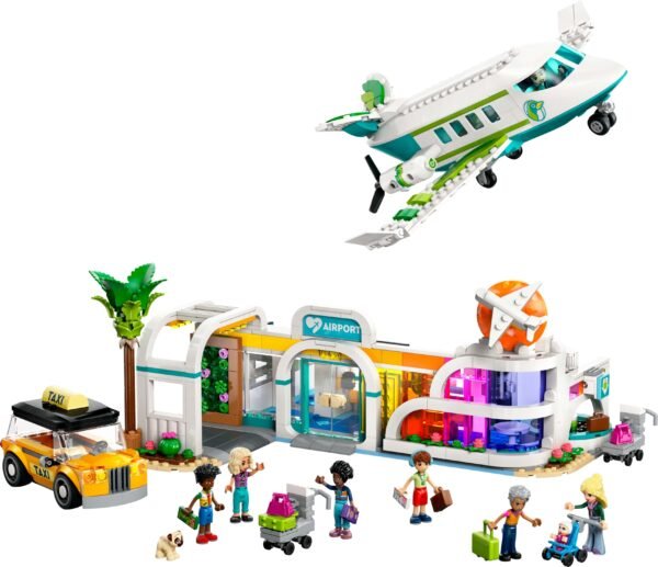 LEGO FRIENDS HEARTLAKE CITY AIRPORT AND AIRPLANE (42656) - Image 2