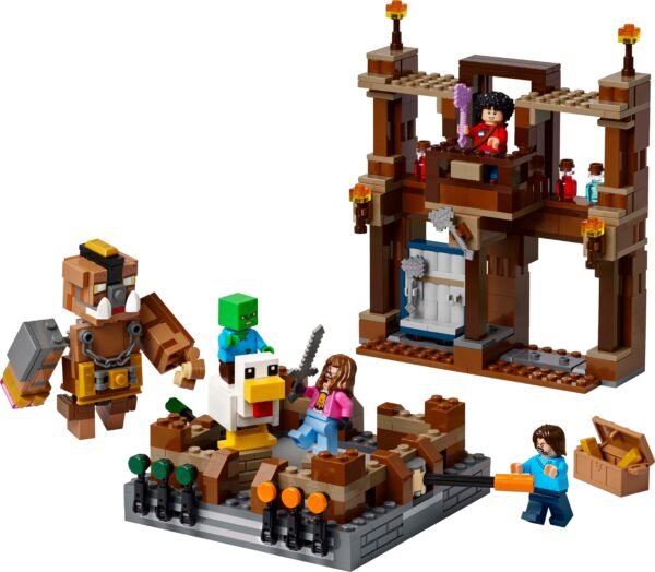 LEGO MINECRAFT WOODLAND MANSION FIGHTING RING (21272) - Image 2