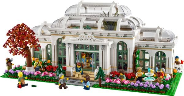 LEGO IDEAS BOTANICAL GARDEN (21353) - Image 2