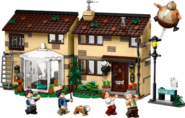 LEGO HARRY POTTER PRIVET DRIVE AUNT MARGE'S VISIT (76451) - Image 2