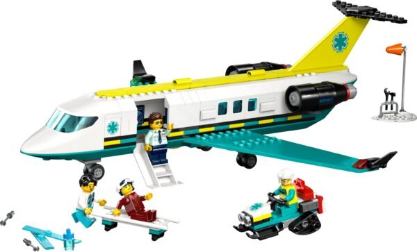 LEGO CITY EMERGENCY AIR AMBULANCE AIRPLANE (60465) - Image 2