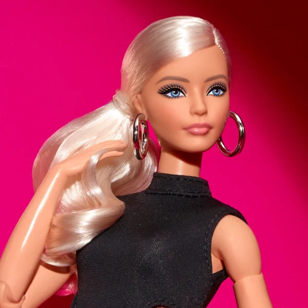 Barbie Basics 2025 Series 1, Doll 2 JBH71 - Image 3